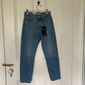 Levi’s Wedgie Jeans size 25